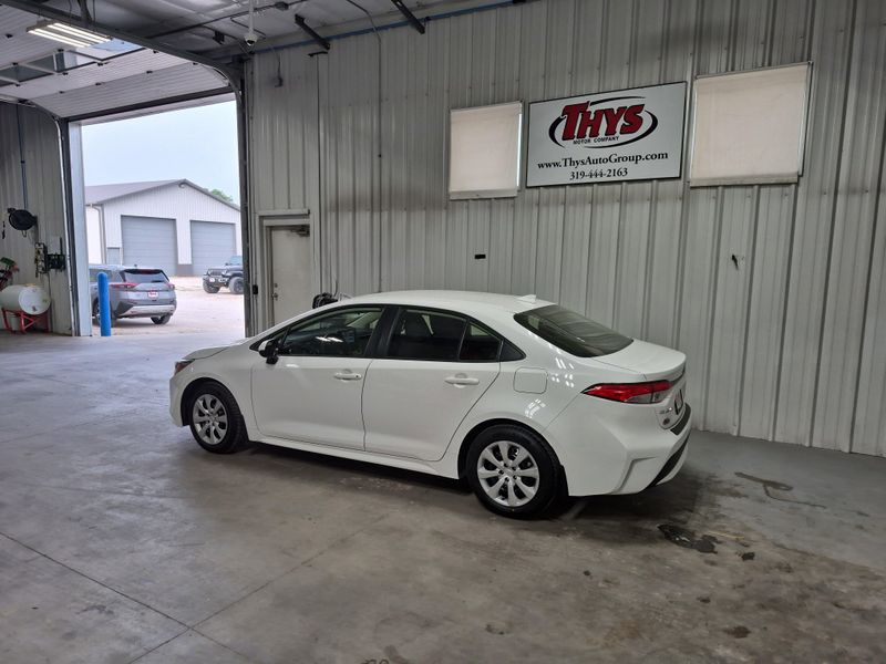 Used 2022 Toyota Corolla LEImage 15
