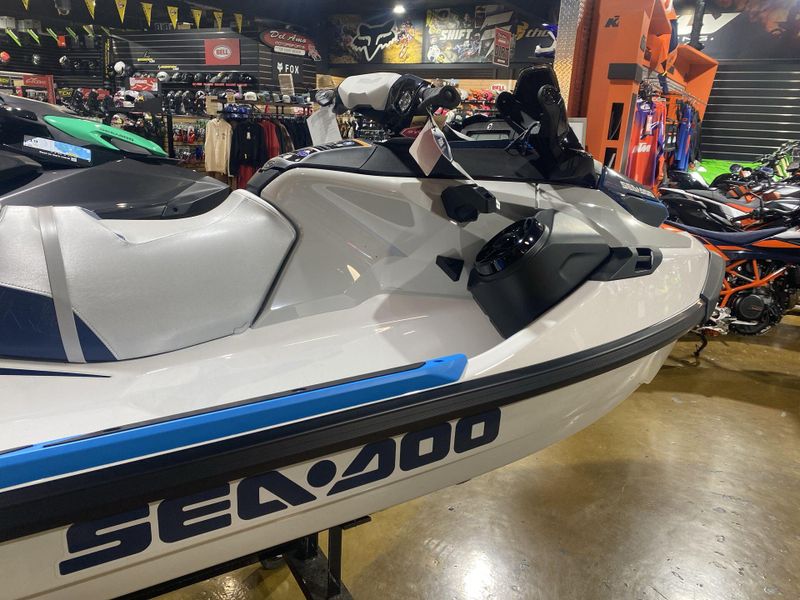 New 2026 Sea-Doo FISHPRO SPORT 170 (SOUND SYSTEM) Image 19