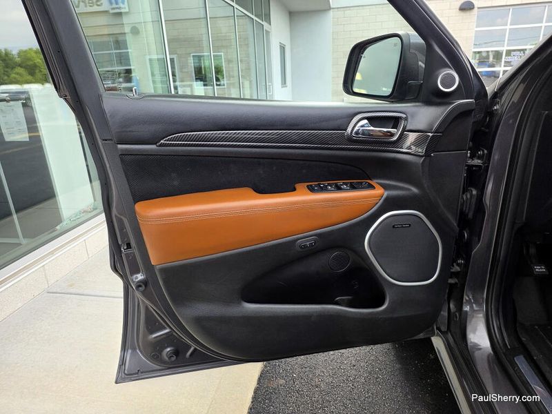 Used 2015 Jeep Grand Cherokee SRT