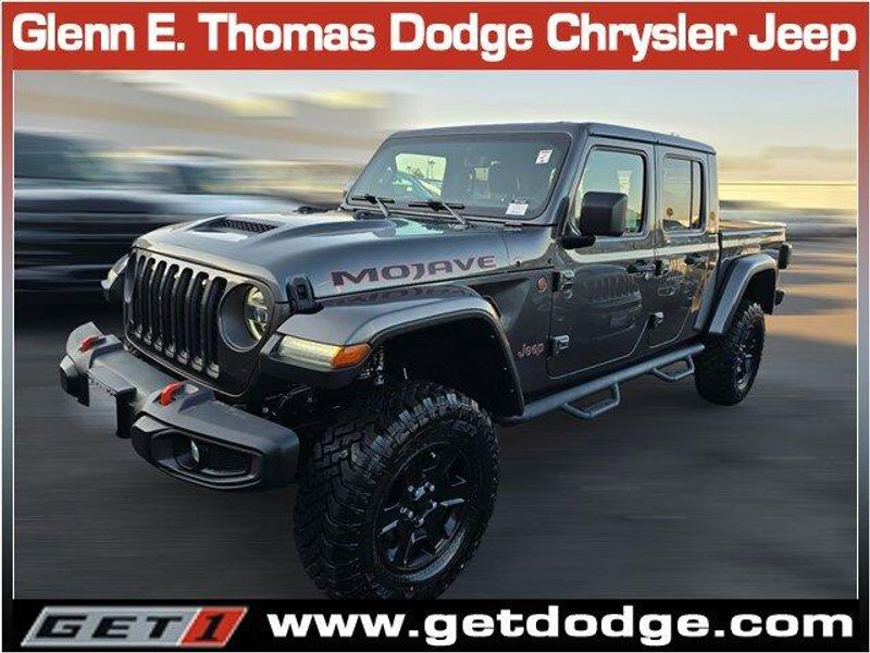2022 Jeep Gladiator Mojave photo 3