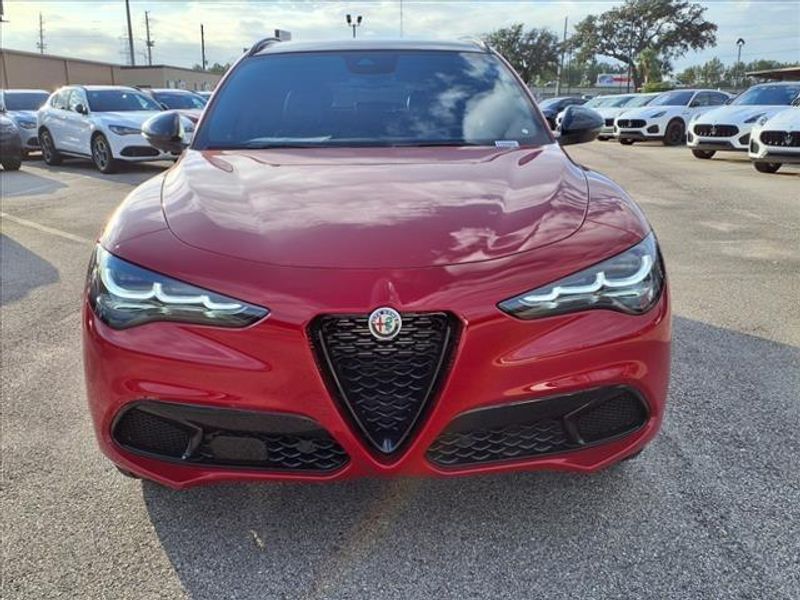 2025 Alfa Romeo Stelvio Tributo Italiano AwdImage 4