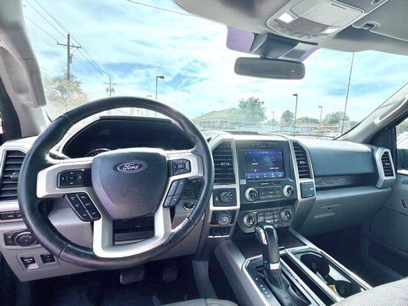 Used 2019 Ford F-150 LariatImage 10