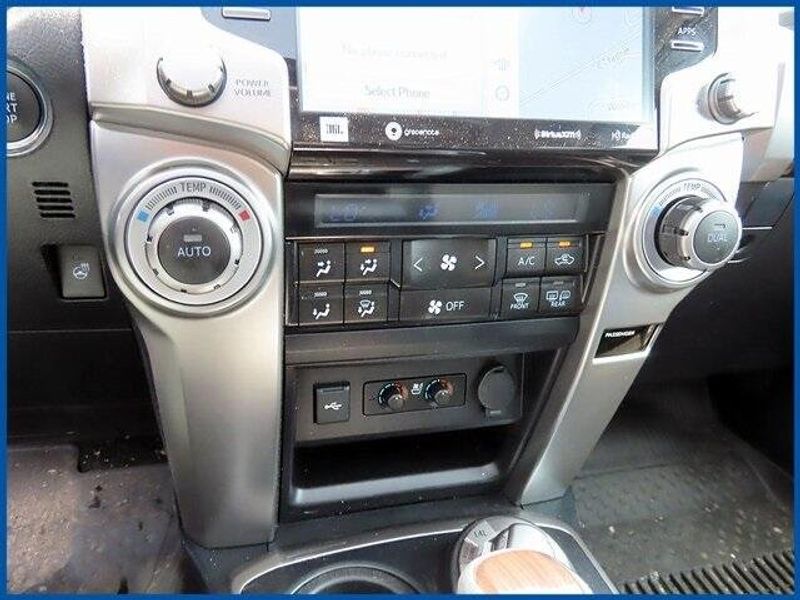2024 Toyota 4Runner LimitedImage 17