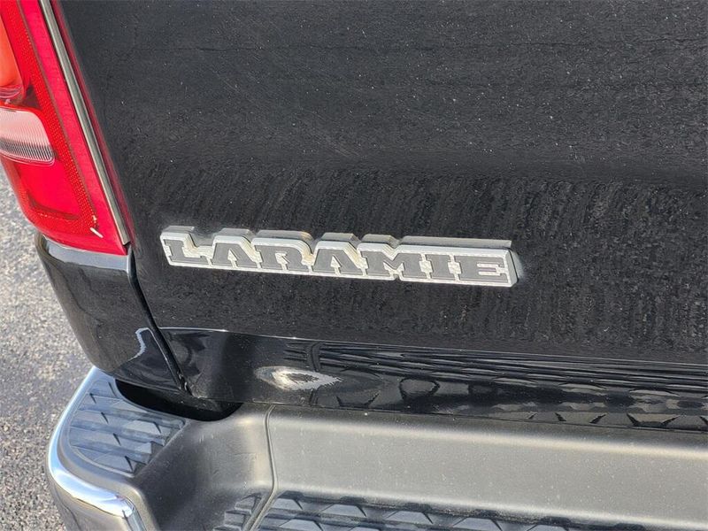 2020 RAM 1500 LaramieImage 9