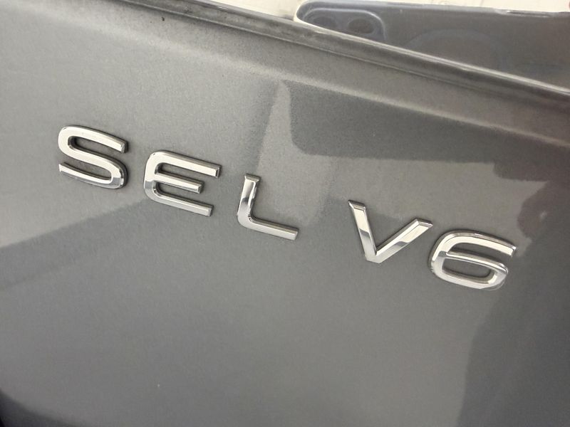 Used 2023 Volkswagen Atlas V6 SEL AWD w/Sunroof & NavImage 6