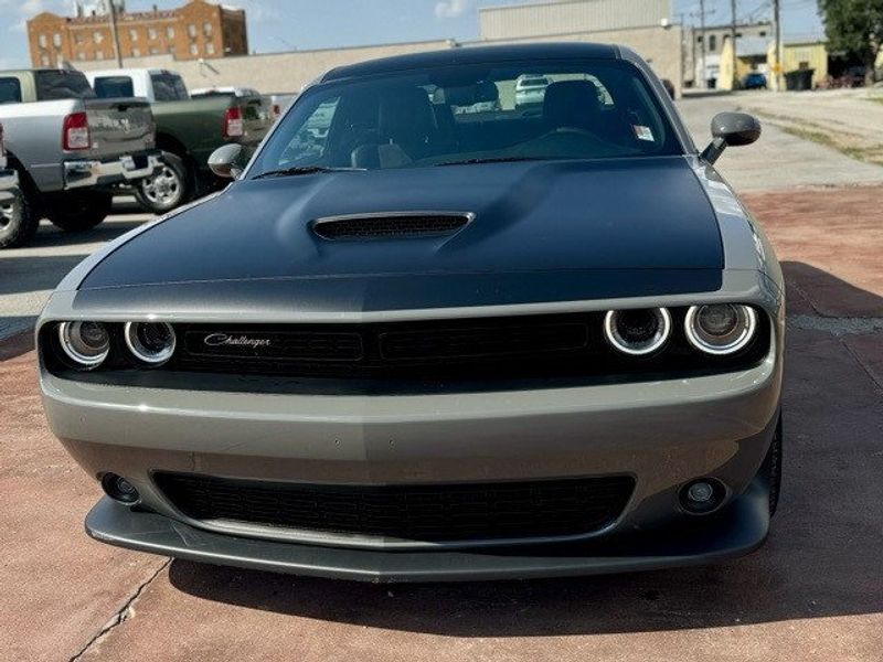 2023 Dodge Challenger R/TImage 2