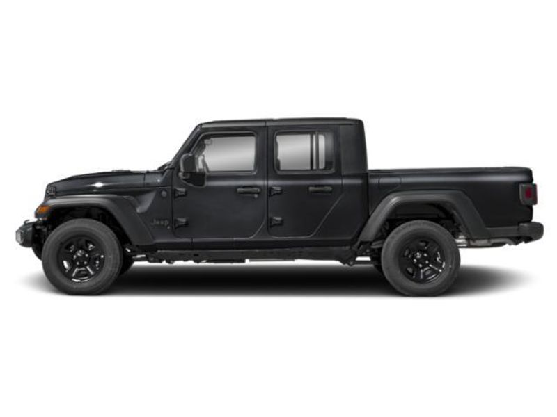 2025 Jeep Gladiator Sport S photo 2