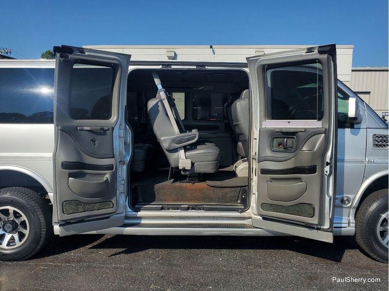 Used 2013 GMC Savana 2500 Image 19
