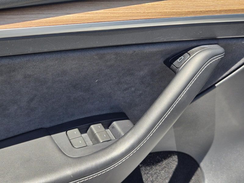 Used 2023 Tesla Model Y Long Range AWD