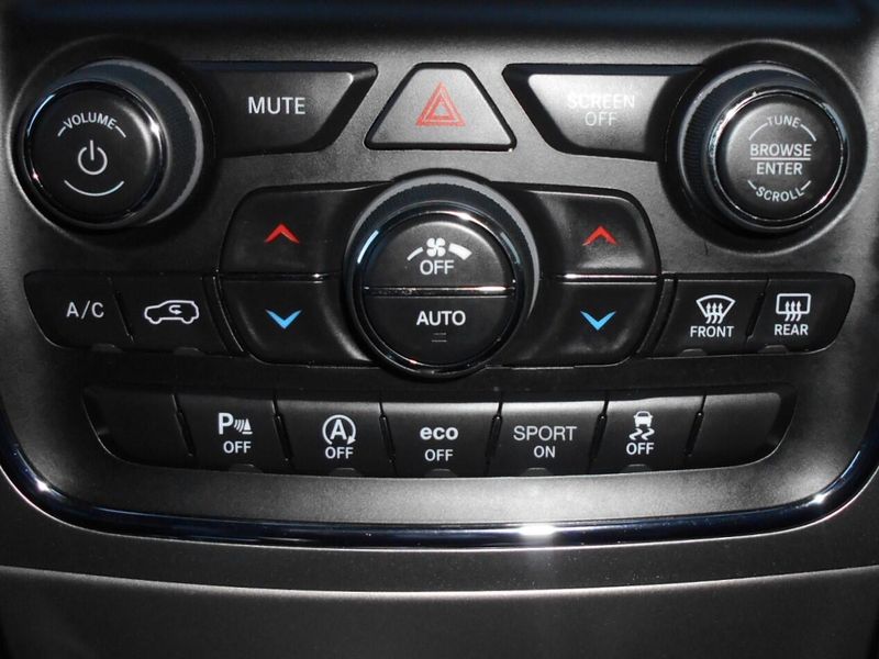 2018 Jeep Grand Cherokee AltitudeImage 16