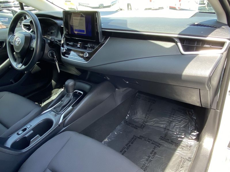 2024 Toyota Corolla LEImage 11