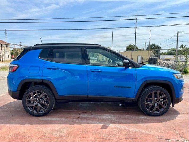 New 2026 Jeep Compass Limited Altitude 4x4Image 4