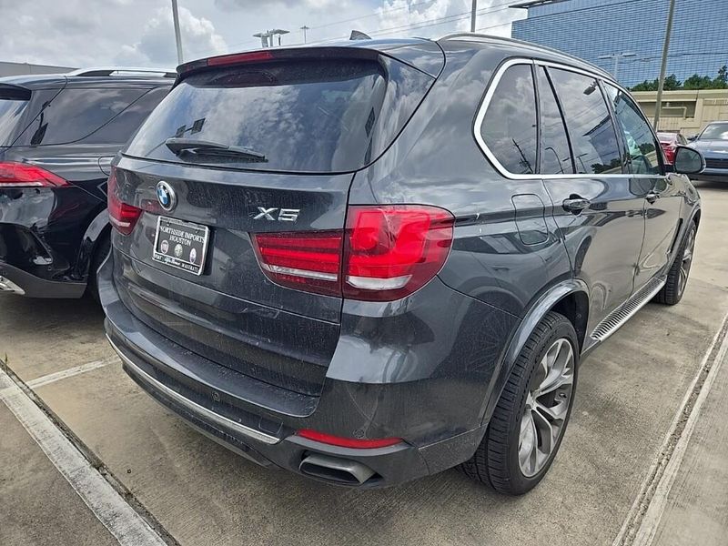 2018 BMW X5 xDrive50iImage 3