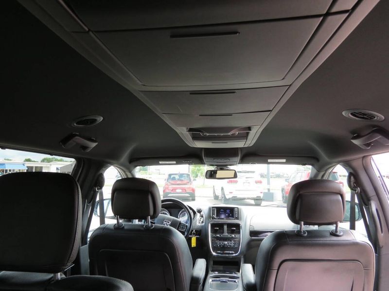 Used 2019 Dodge Grand Caravan SXT 35th Anniversary Edition 4dr Mini VanImage 34