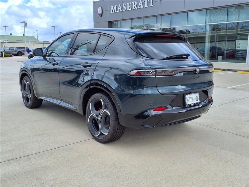 New 2026 Alfa Romeo Tonale Veloce AwdImage 9