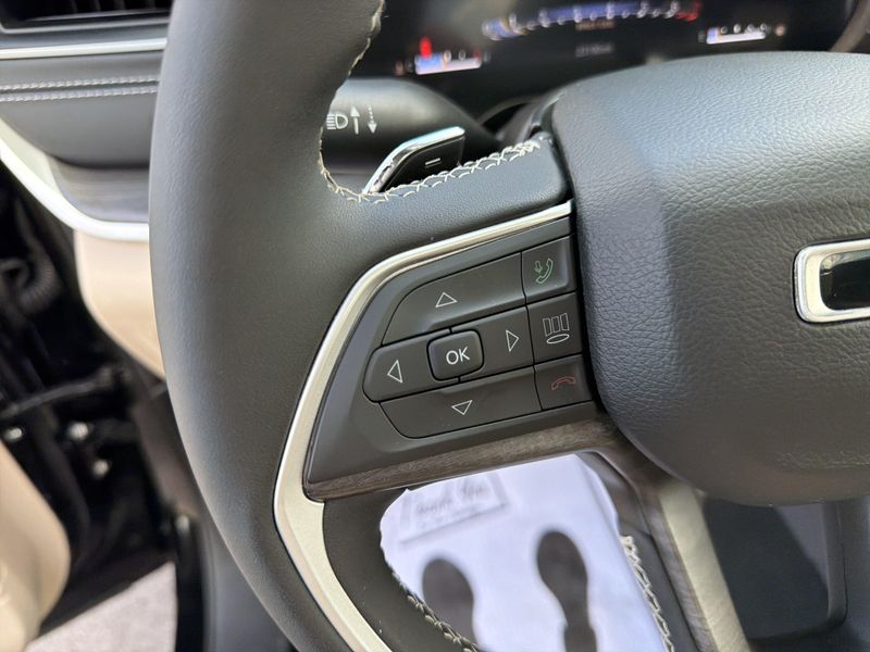 Used 2024 Jeep Grand Cherokee LimitedImage 30