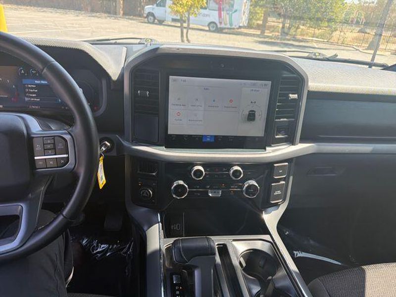 Used 2025 Ford F-150 XLTImage 15