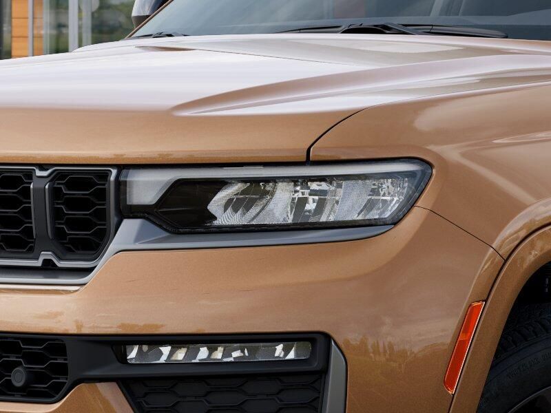 New 2026 Jeep Grand Cherokee L Limited Reserve 4x4Image 36