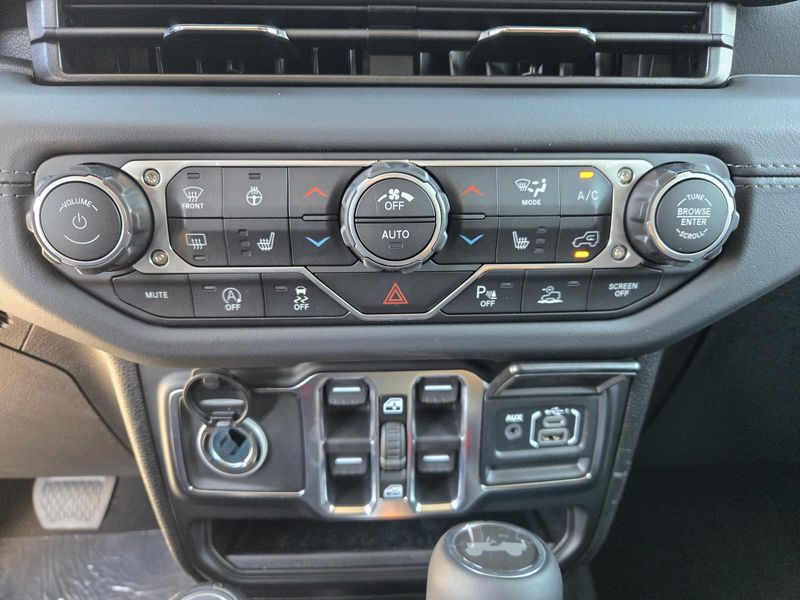 New 2026 Jeep Wrangler 4-door Sahara