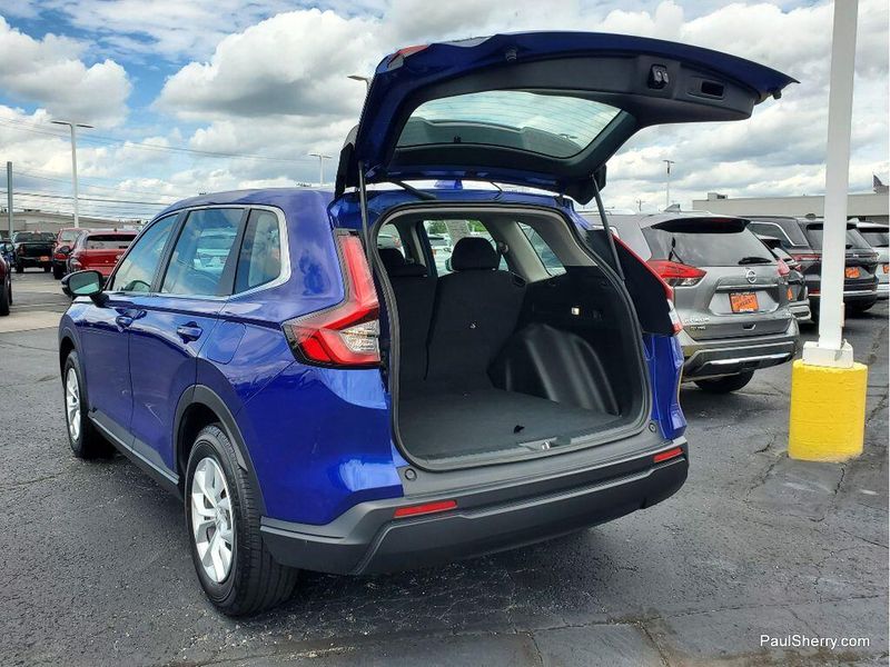 Used 2023 Honda CR-V LX