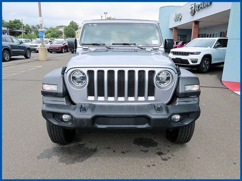 2021 Jeep Wrangler Unlimited Sport SImage 3