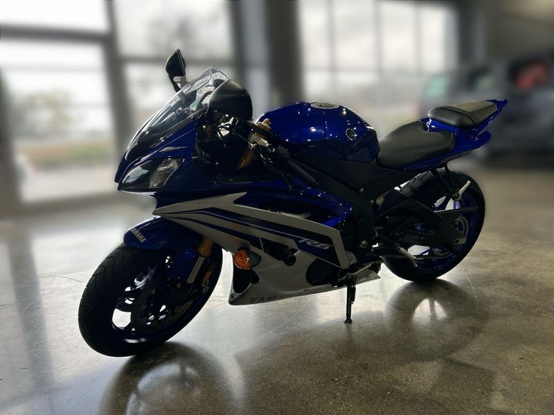Used 2016 Yamaha YZF-R6 Image 18