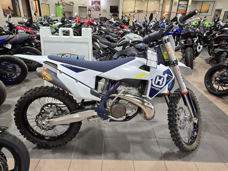 USED 2022 HUSQVARNA TC 250 Image 2