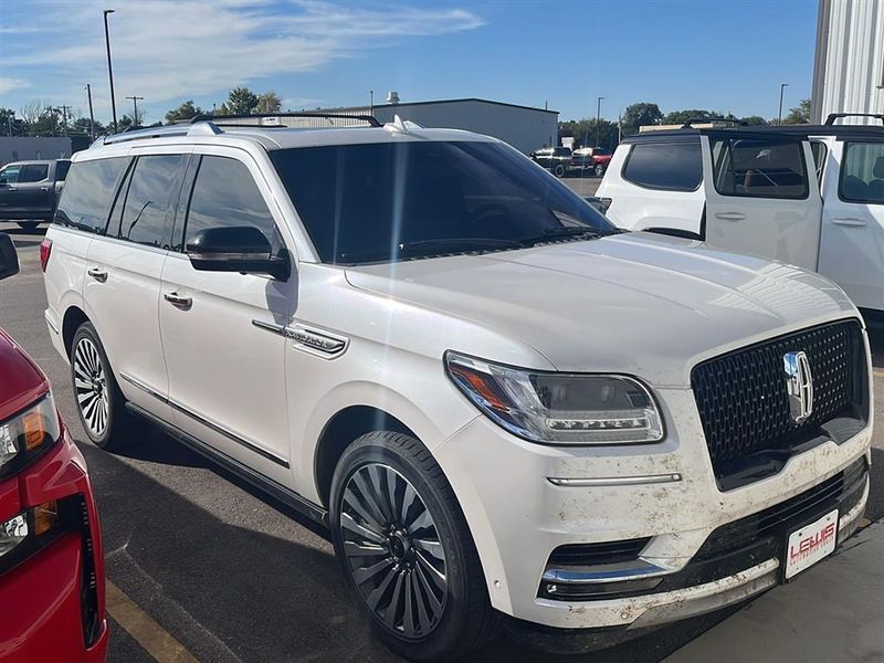 2018 Lincoln Navigator Reserve photo 6