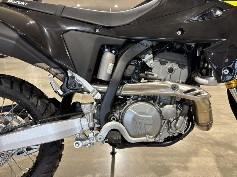 New 2027 Suzuki DR-Z4S Image 16