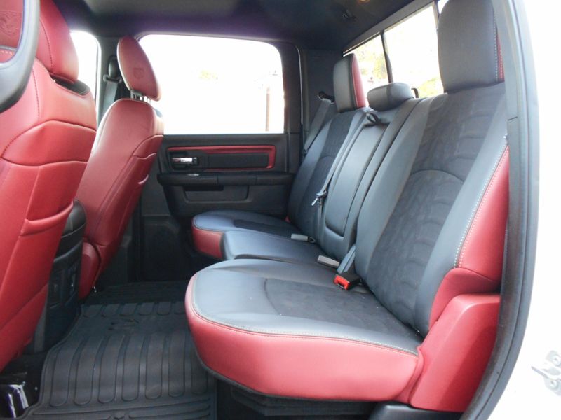 2016 RAM 1500 RebelImage 7