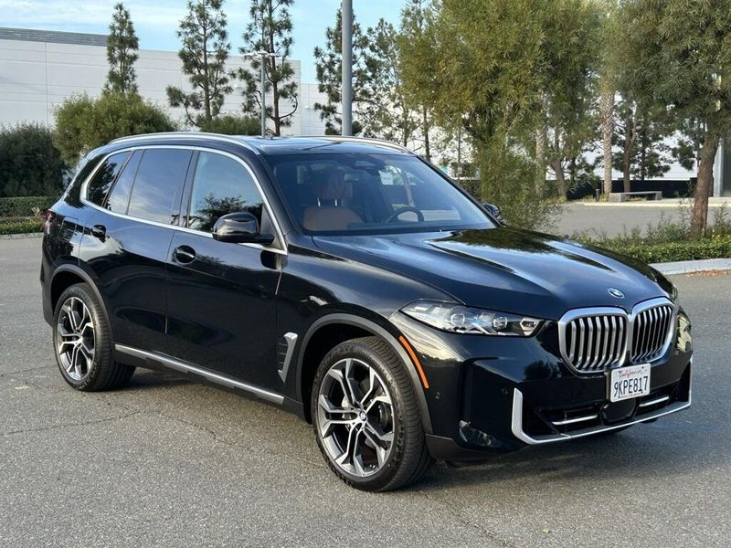 2024 BMW X5 xDrive40iImage 2