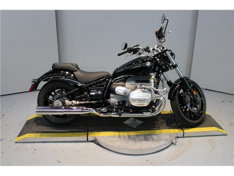 Used 2022 BMW R18 Image 1