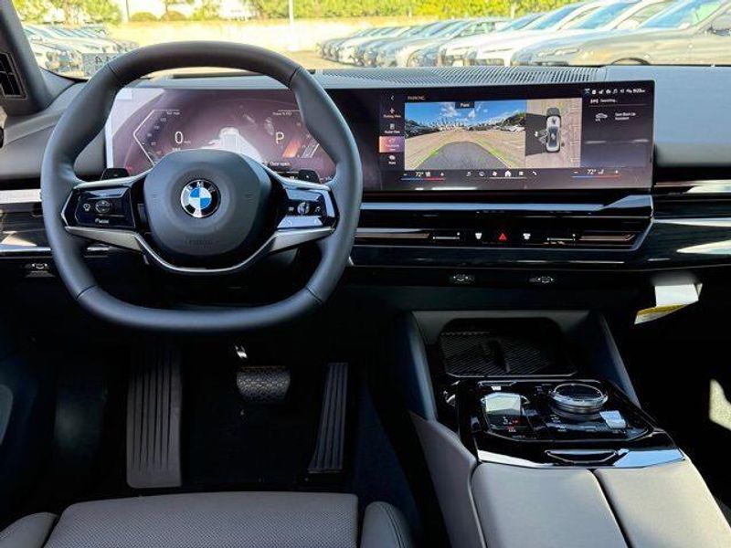 New 2026 BMW 5 Series 530iImage 26