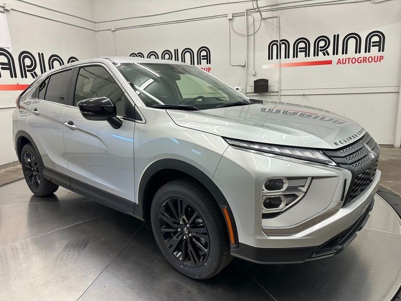 2024 Mitsubishi Eclipse Cross LEImage 5