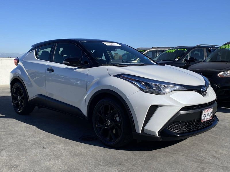 2022 Toyota C-HR NightshadeImage 2