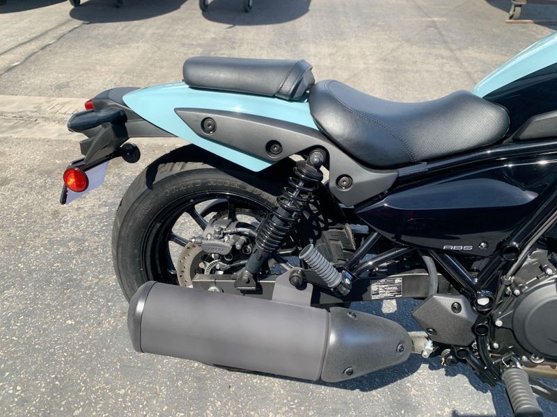 New 2025 Kawasaki ELIMINATOR SE ABS Image 11