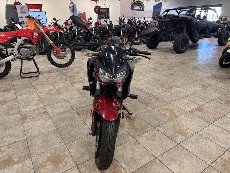 Used 2021 Kawasaki Z400 ABS Image 12