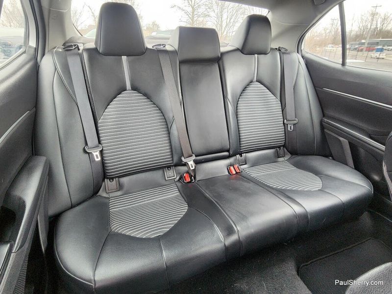 Used 2020 Toyota Camry SE