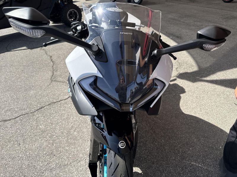 New 2026 CFMOTO 675SS Image 14