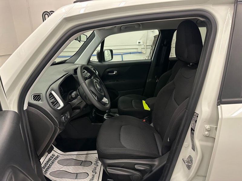 2018 Jeep Renegade SportImage 19