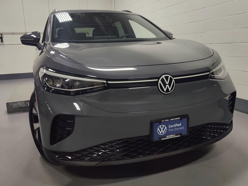 2023 Volkswagen ID.4 Pro photo 2