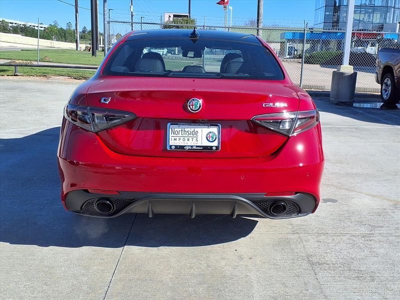 New 2026 Alfa Romeo GiuliaImage 8
