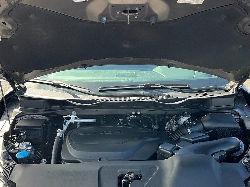 2022 Honda Odyssey Touring AutoImage 21