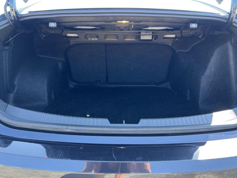 2023 Chevrolet Malibu 1LT photo 33