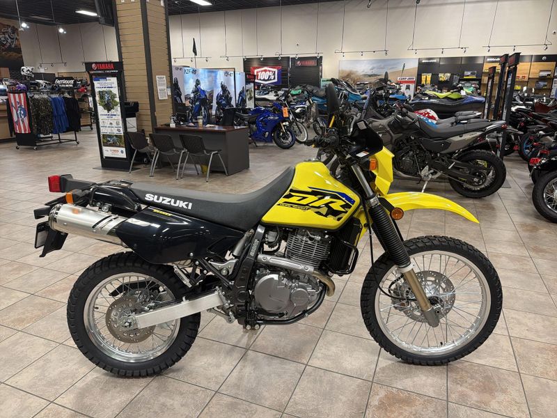 New 2027 Suzuki DR650S Image 10