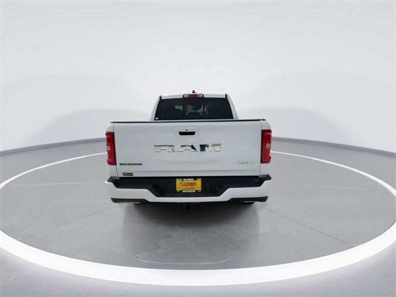 2025 RAM 1500 Big Horn Crew Cab 4x4 5