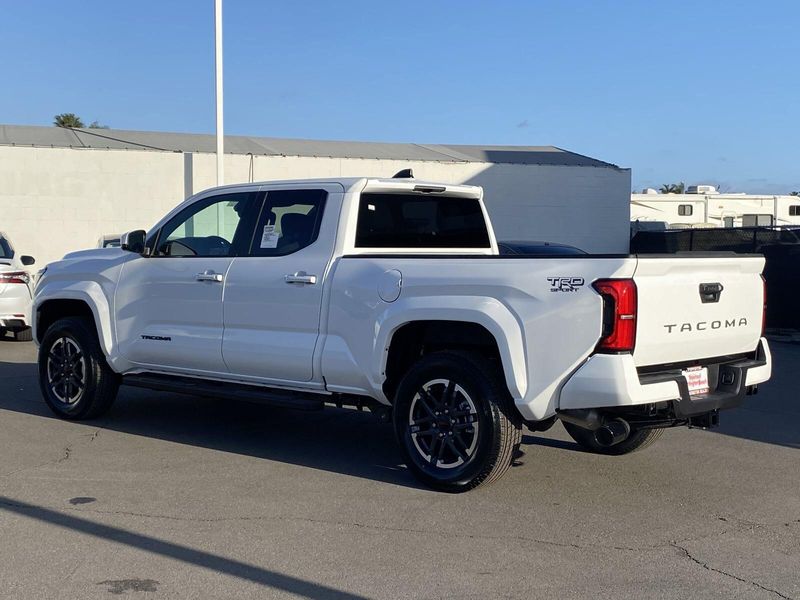 2025 Toyota Tacoma TRD SportImage 5