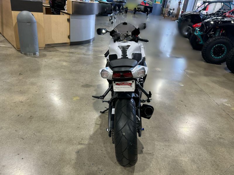 2020 Suzuki GSX-R750 Image 12