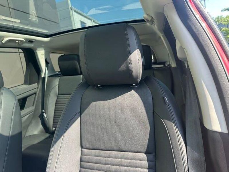 2025 Land Rover Discovery Sport S