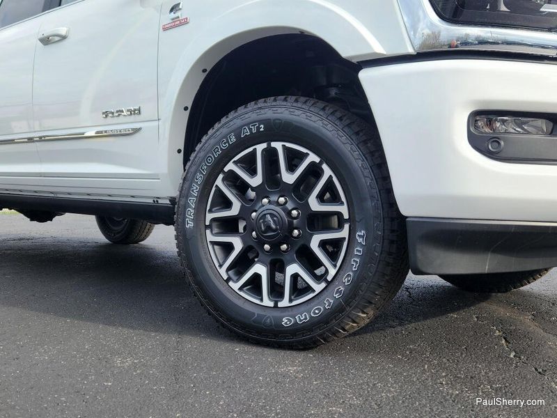 New 2026 RAM 2500 Limited Crew Cab 4x4 6'4' Box